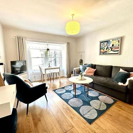 City Centre Hidden Hideout For 2 Edinburgh Ngoại thất bức ảnh