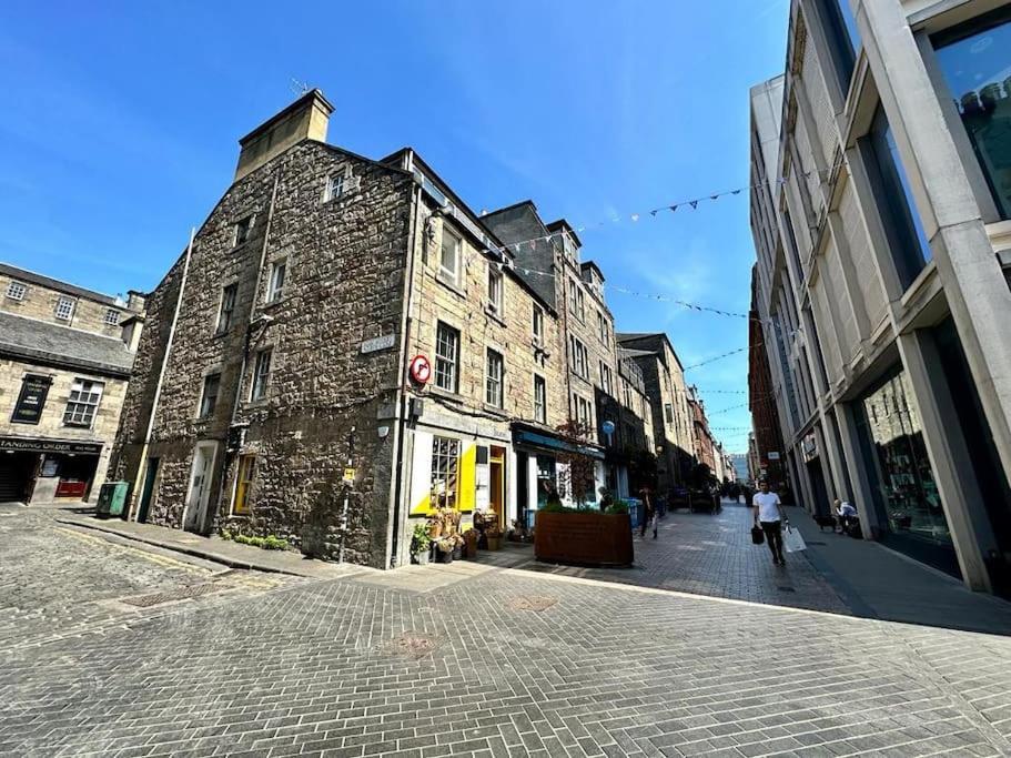 City Centre Hidden Hideout For 2 Edinburgh Ngoại thất bức ảnh